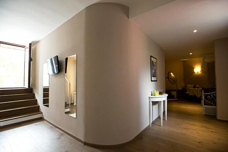 Hotel Tiro A Volo