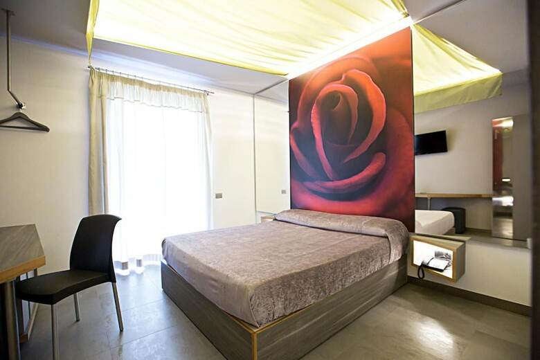 Hotel Tiro A Volo