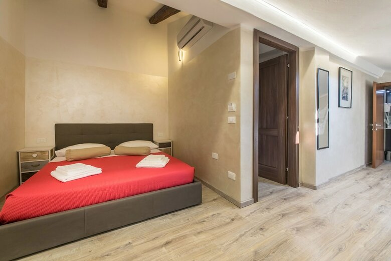 Hotel Red Lion Guest House