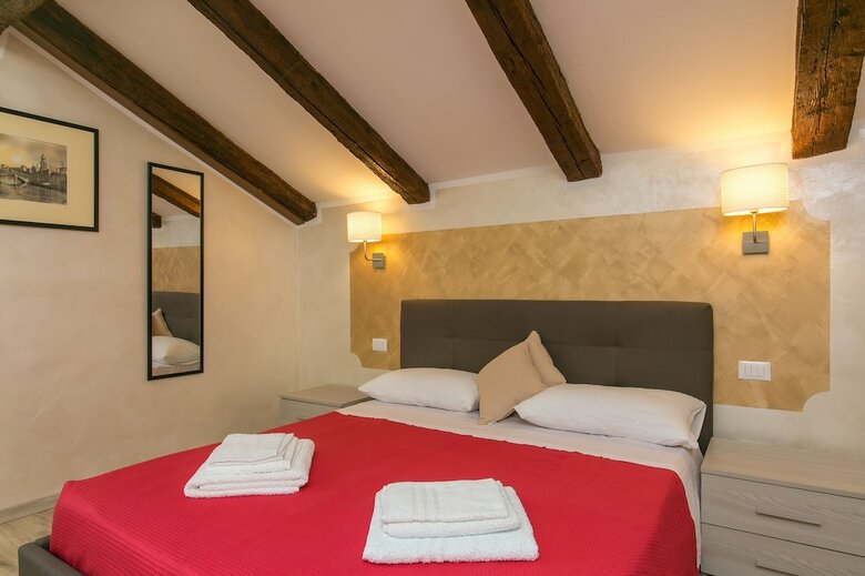 Hotel Red Lion Guest House