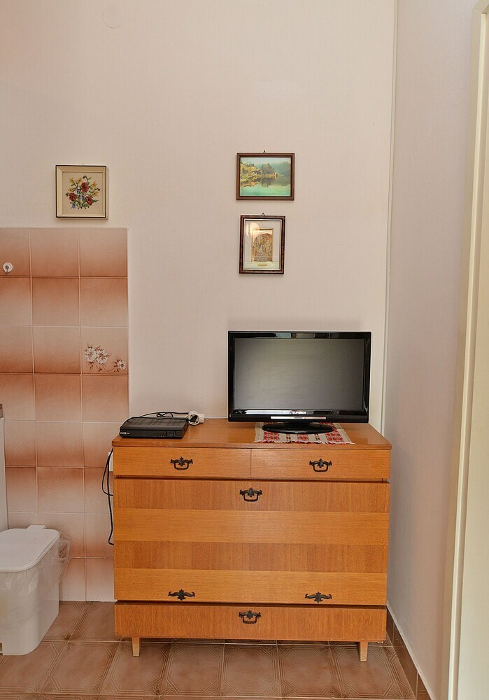 Apartment 650