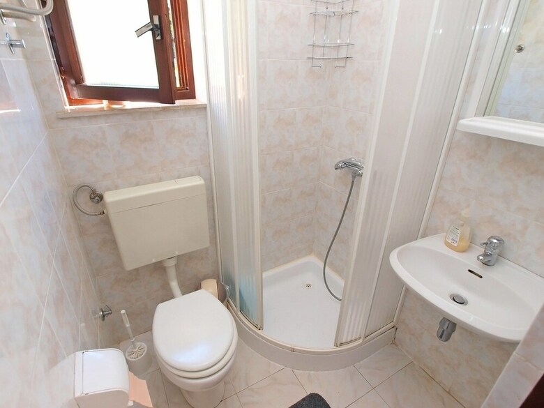 Apartment 535