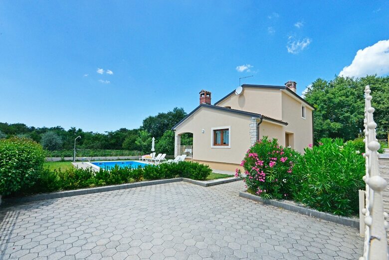 Villa 598