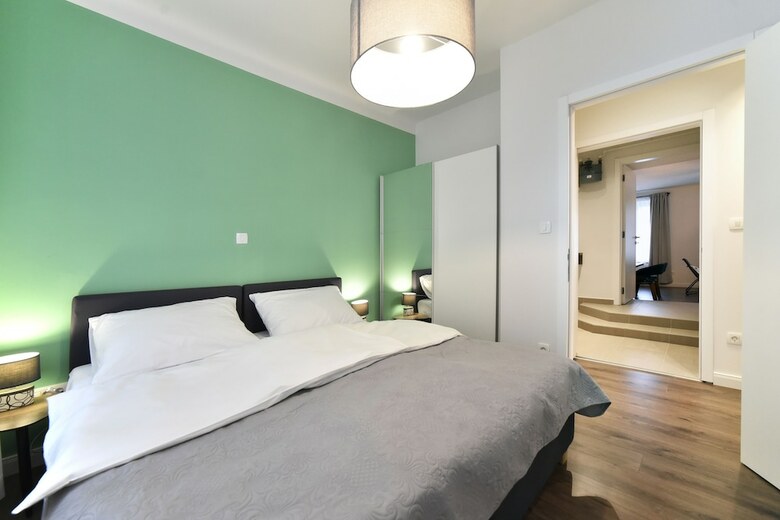 Hotel Premium Central Apartment & Room