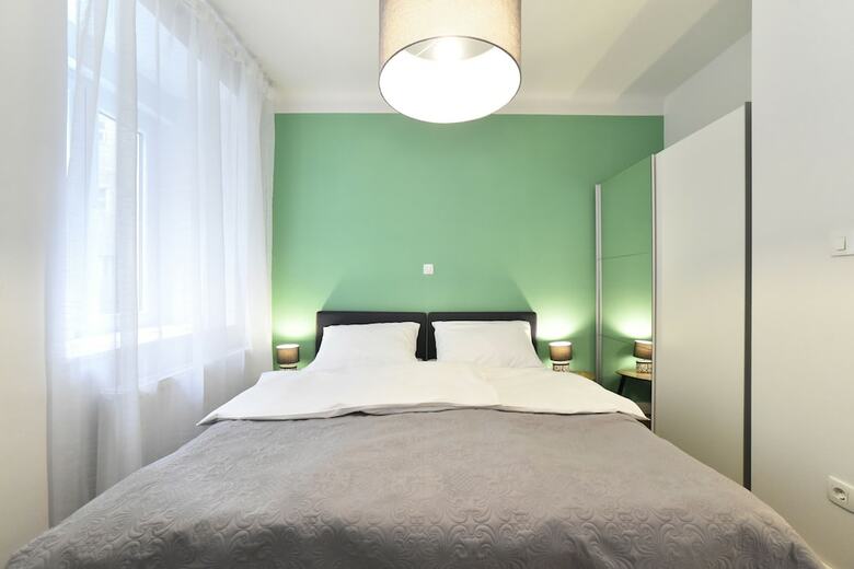 Hotel Premium Central Apartment & Room