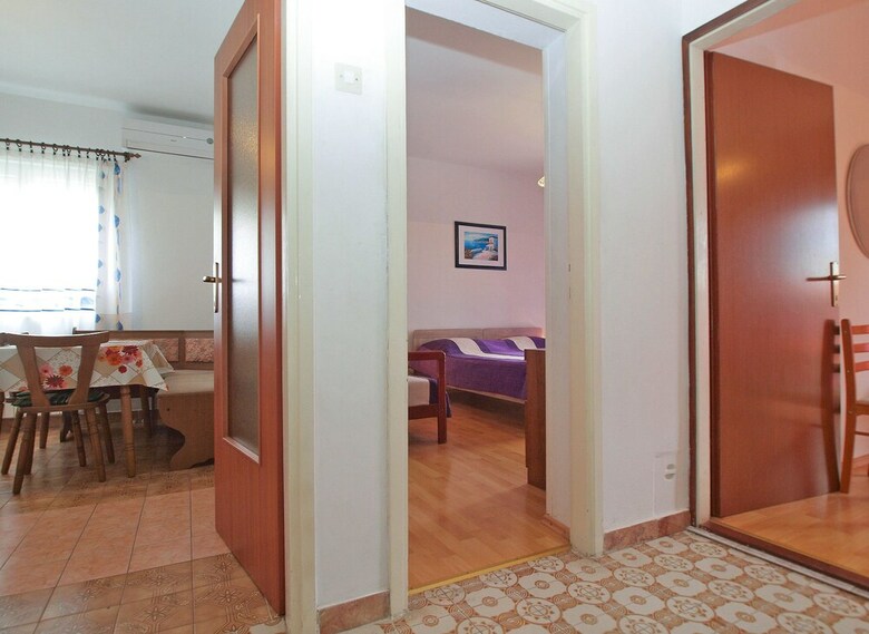 Apartment 847