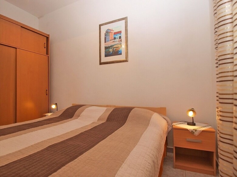 Apartment 847
