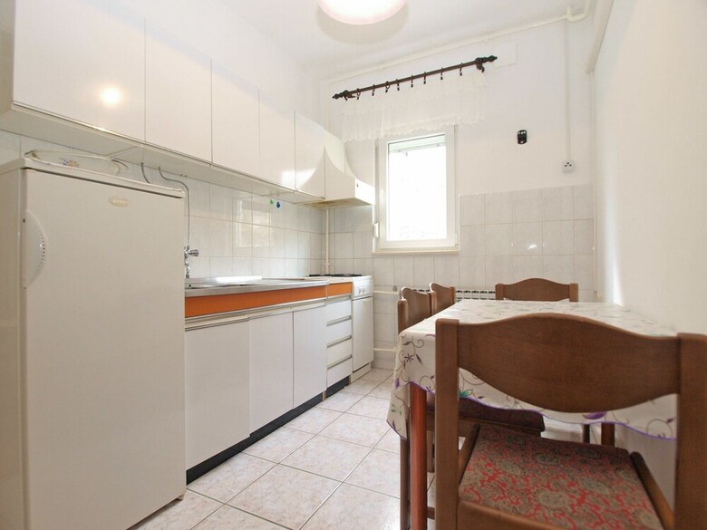 Apartment 847