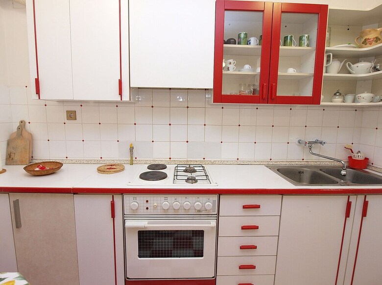 Apartment 864