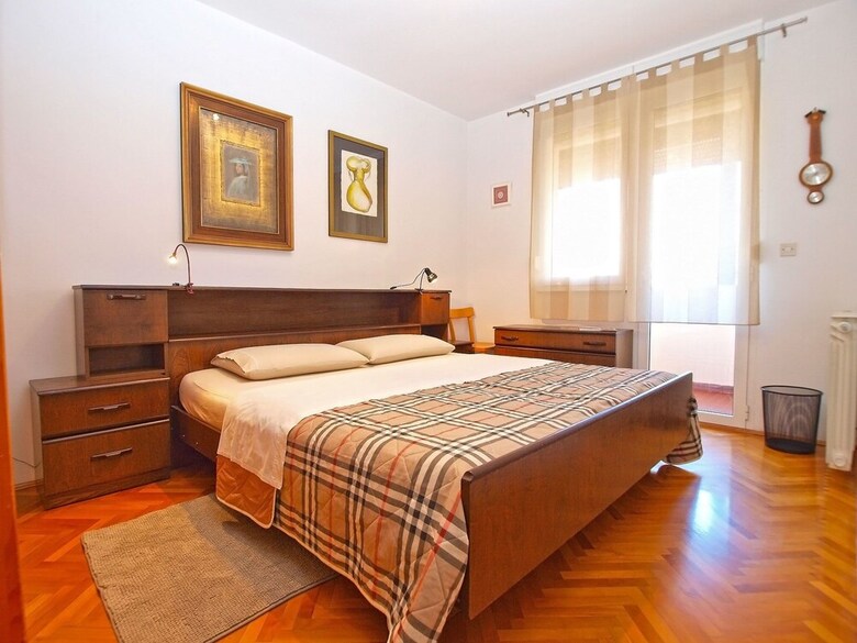 Apartment 1286