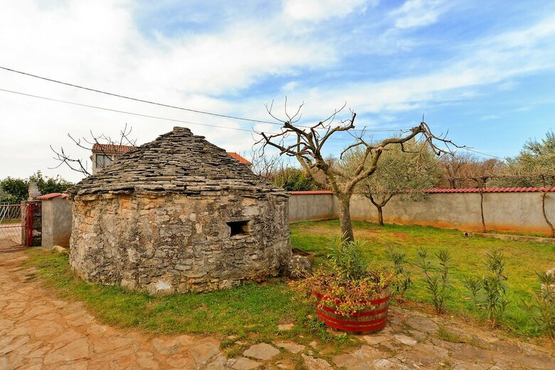 House 1378