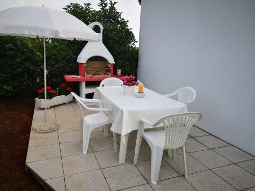Apartment 1375