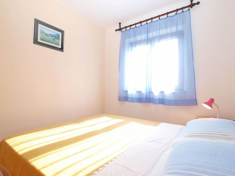 Apartment 1294