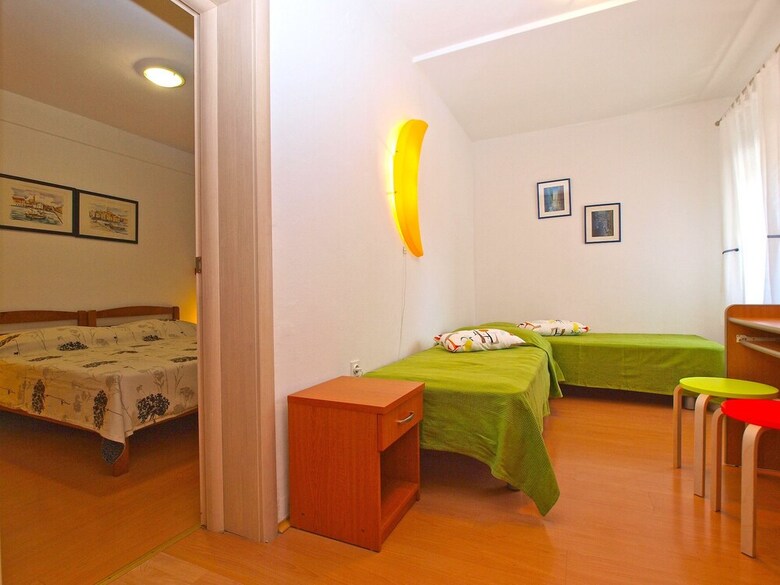 Apartment 1346