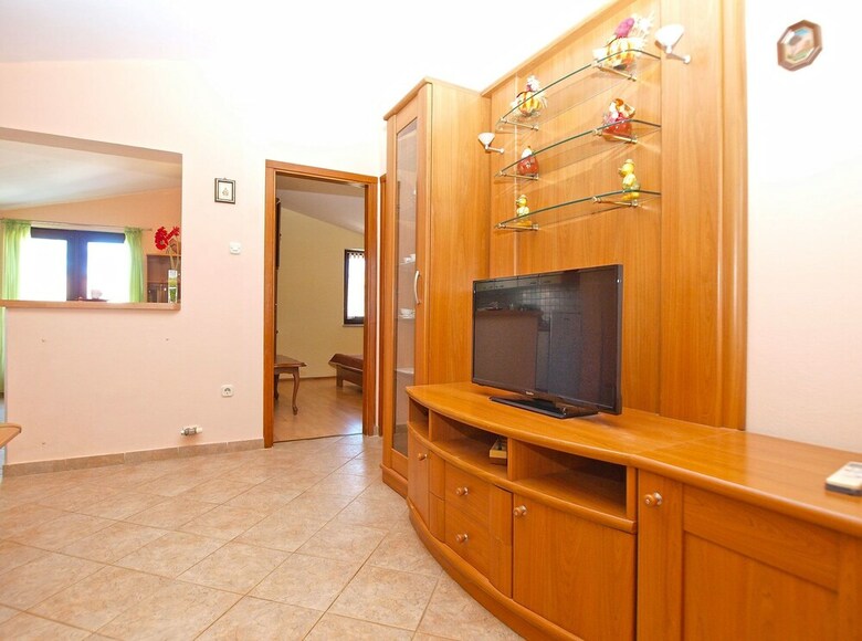 Apartment 1324