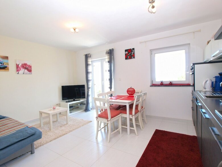 Apartment 1418