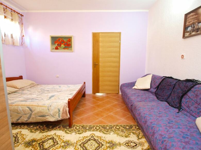 Apartment 1388