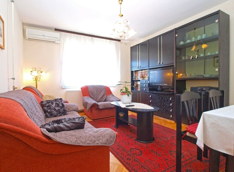 Apartment 1414