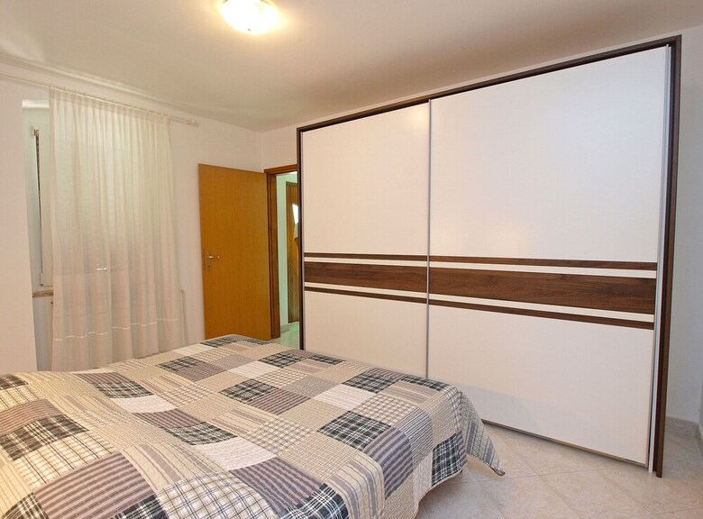 Apartment 1457