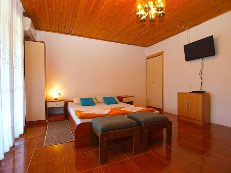 Apartment 1397