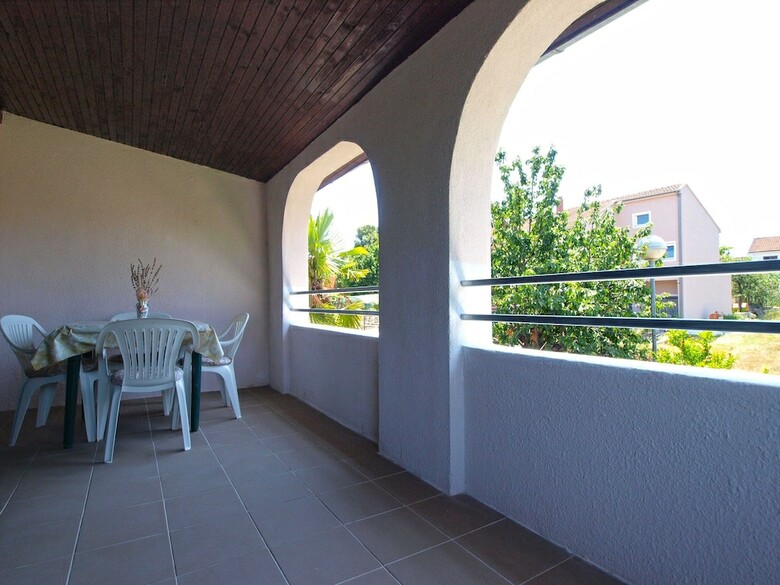 Apartment 1397