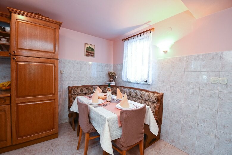 Apartment 1492