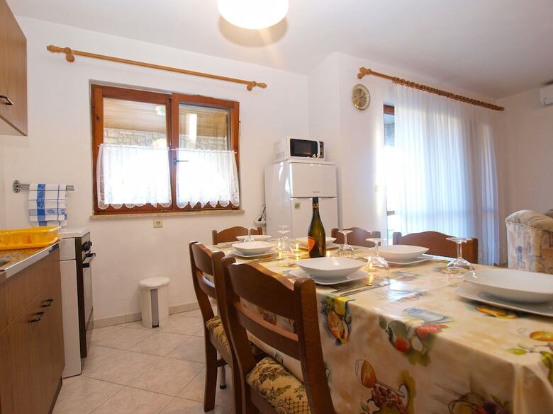 Apartment 1481