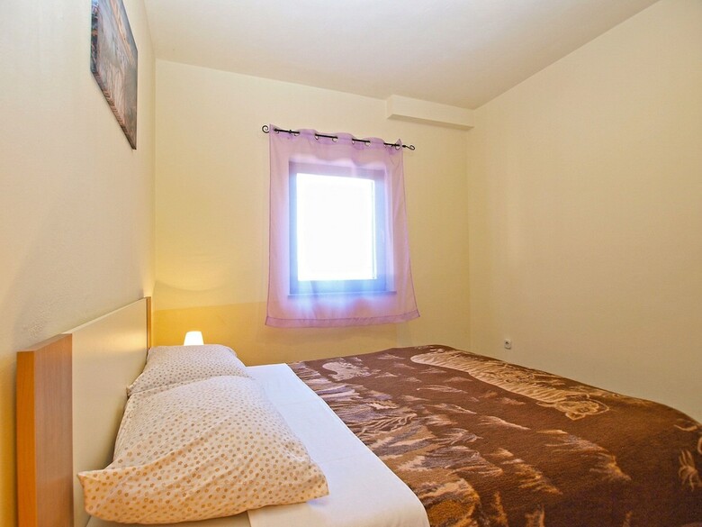 Apartment 1468