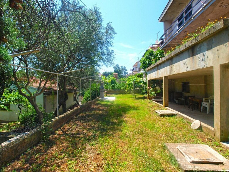 Apartment 1583