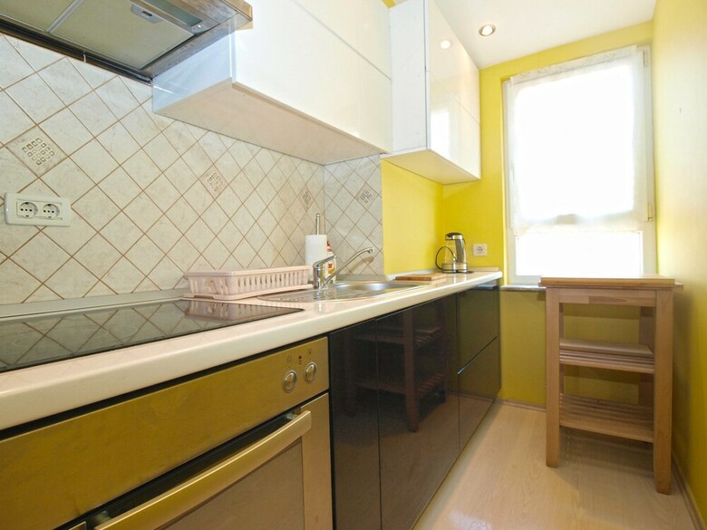 Apartment 1623