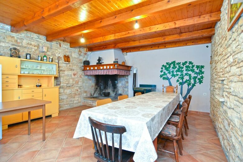 Apartment 1659