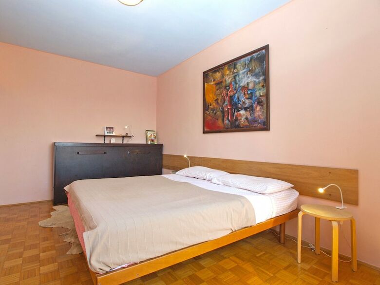 Apartment 1635