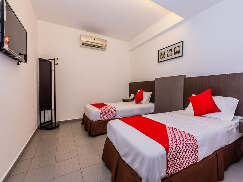 Oyo 835 Ms Hotel