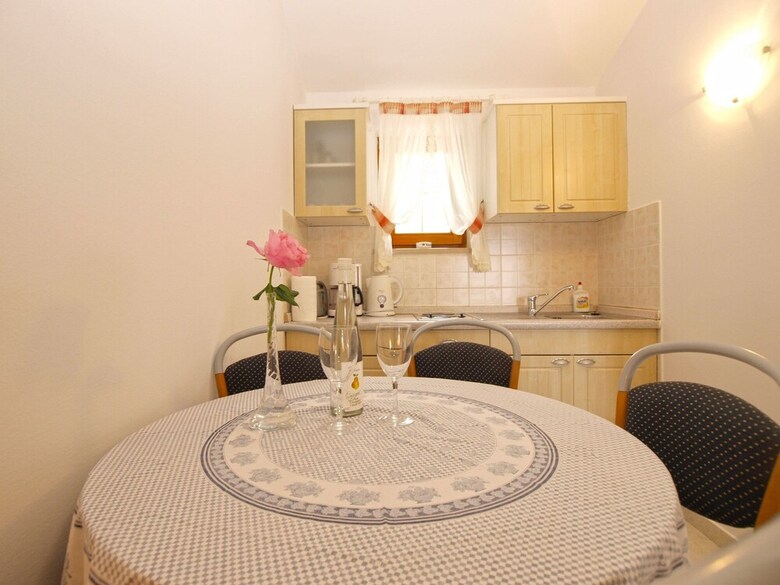 Apartment 1644