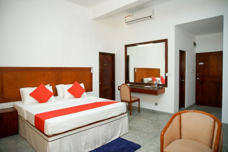Oyo 352 Sea Breeze Hotel