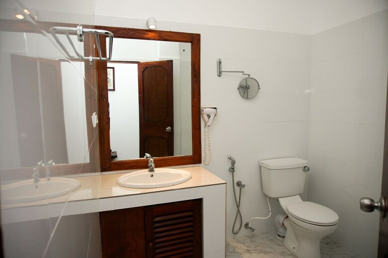 Oyo 352 Sea Breeze Hotel