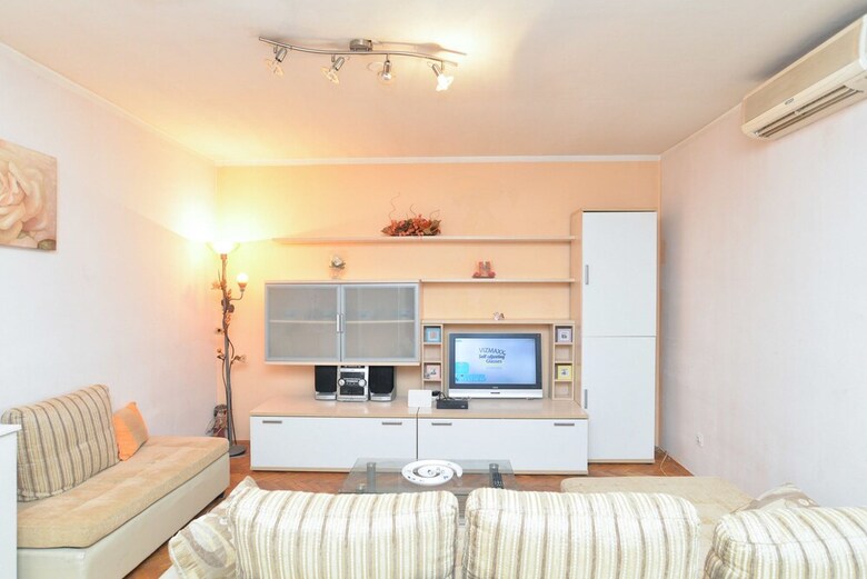 Apartment 1597
