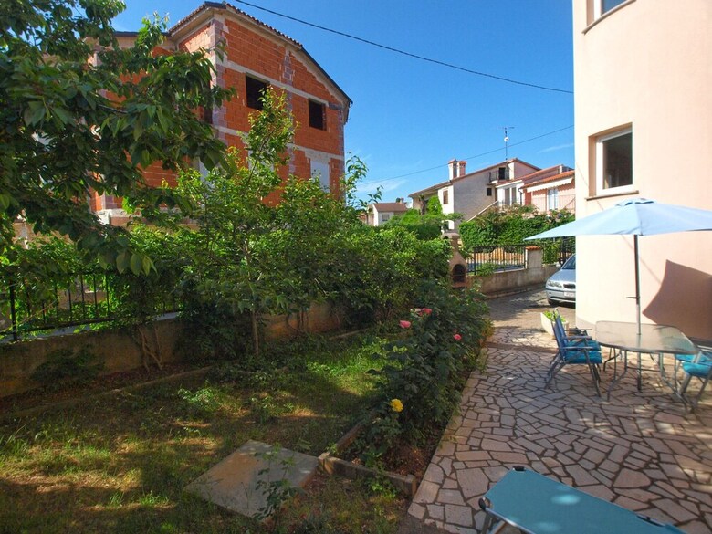 Apartment 1638