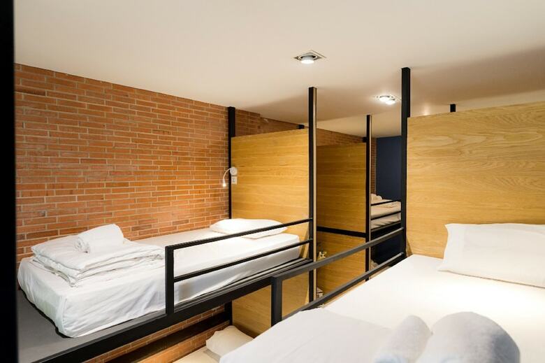 Hostal A Bangkok Journey Hostel Sukhumvit