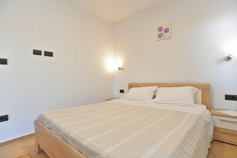 Apartment 1701