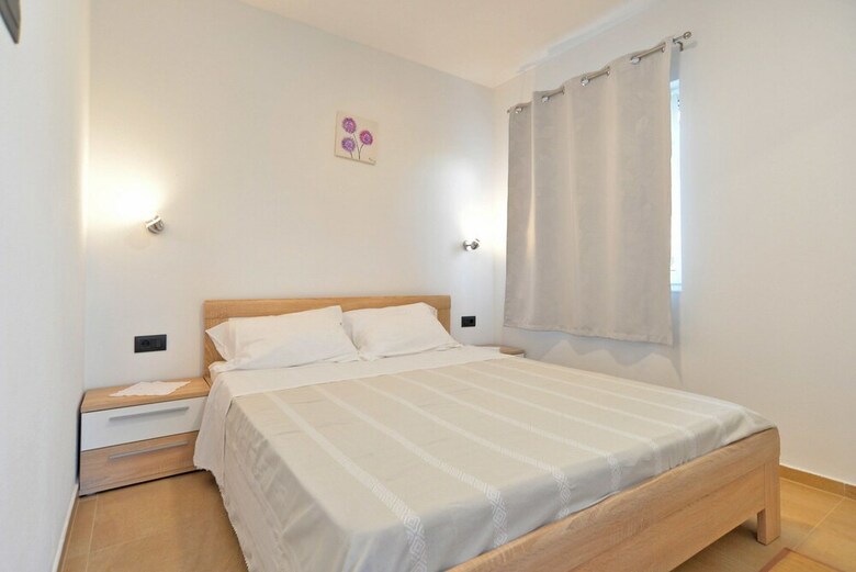 Apartment 1701