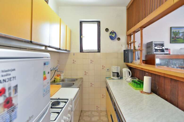 Apartment 1684