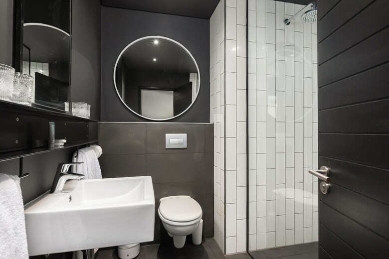 Wex1 Living - Serviced Apartments