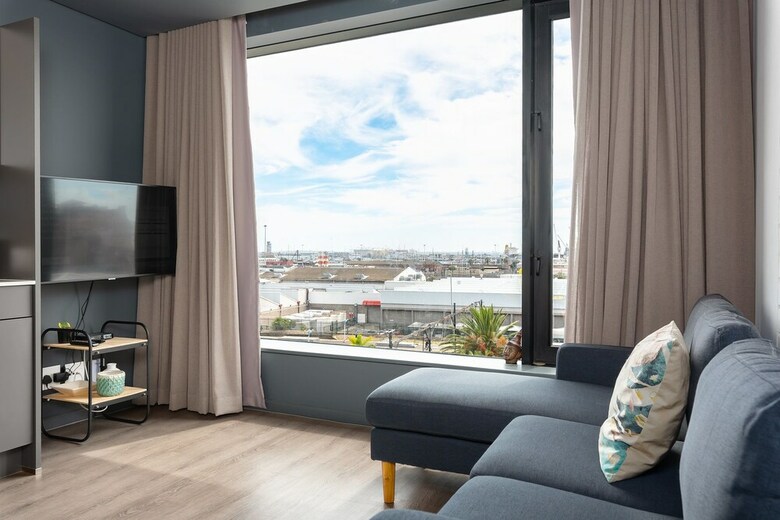 Wex1 Living - Serviced Apartments