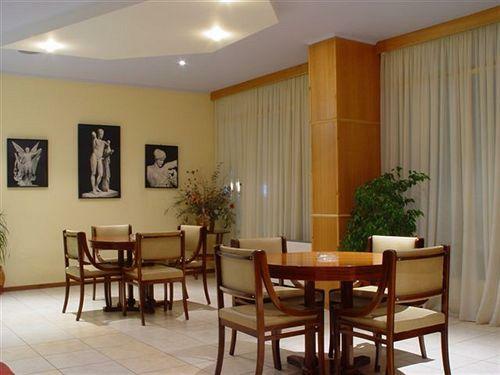 Neda Hotel