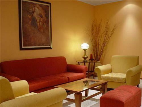 Neda Hotel