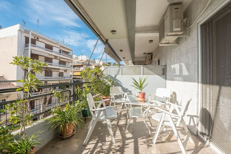 Vintage Acropolis Apartment