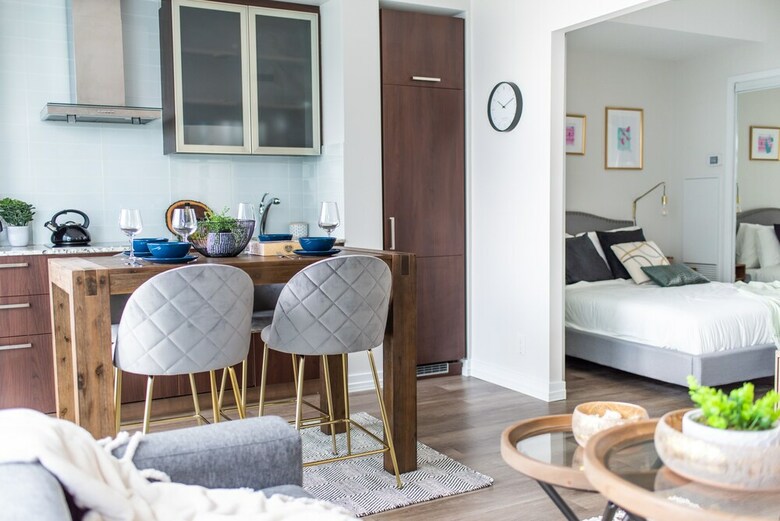 Quickstay - Trendy 2-bedroom Condo (Amazing Cn Tower Views)