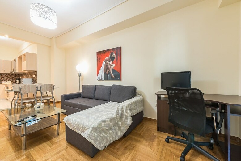 Apartamentos Elegant Home In Quiet Street