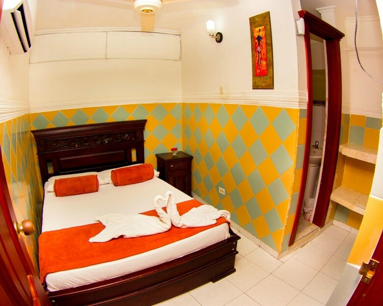 Hostal Marlin Hostel
